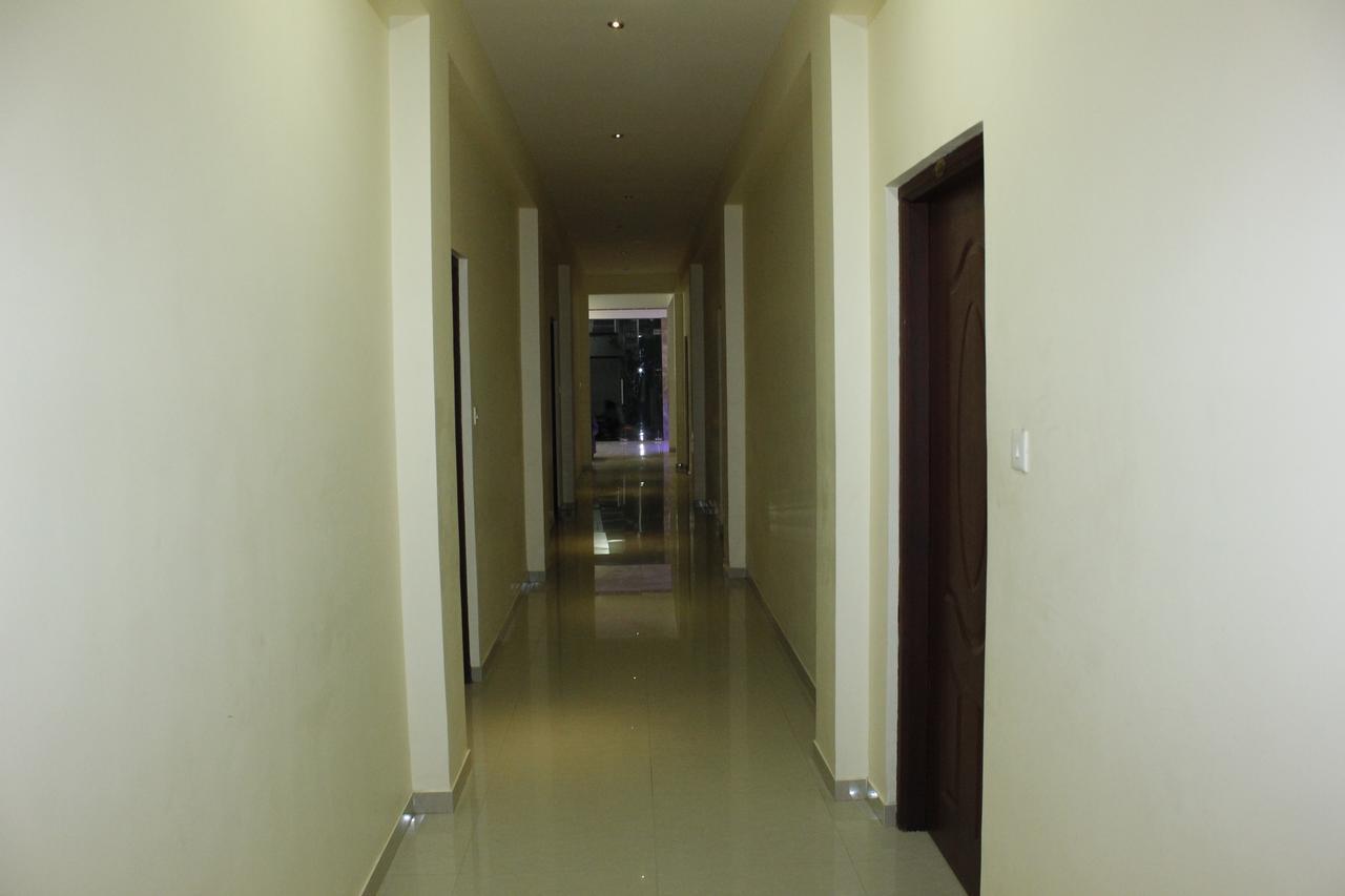 Sasti Hotel Palani Экстерьер фото